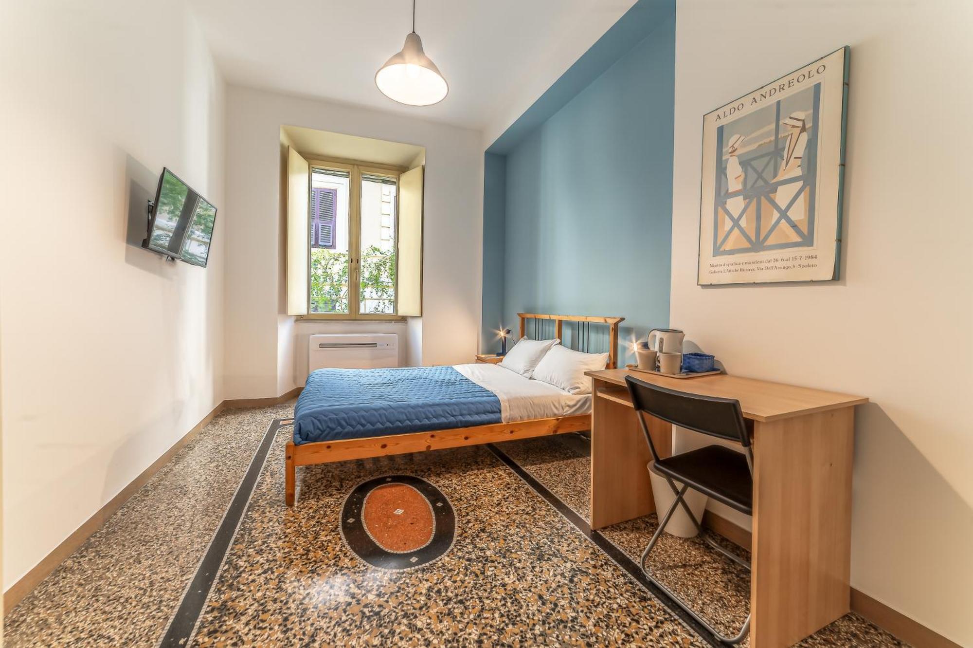 Azzurra - Metro Lodi Affittacamere *